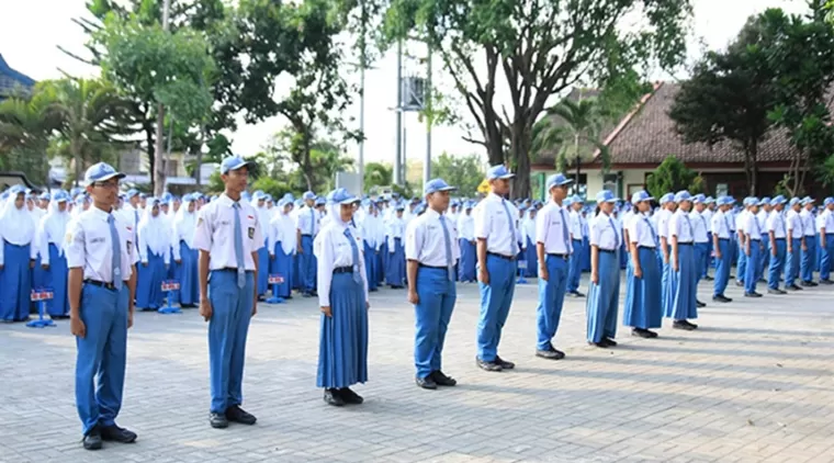 Ini Aturan Seragam Sekolah Terbaru di Sumbar Tahun 2024, Para Bunda Perlu Tau?