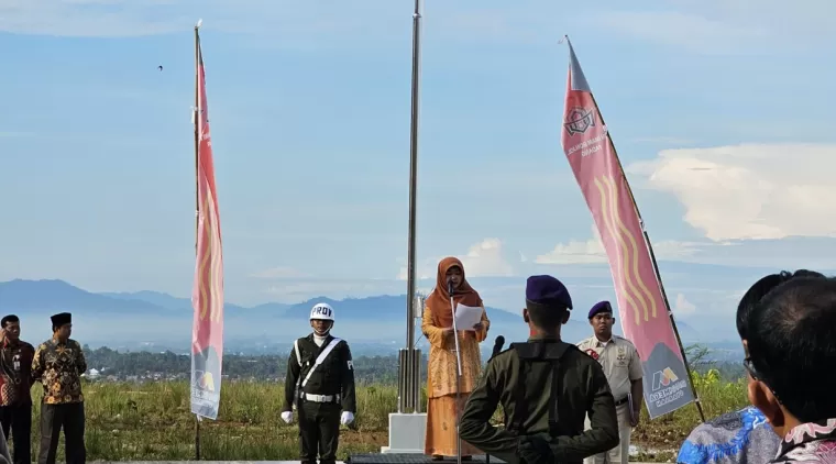 Memperingati Hari Pendidikan Nasional, UIN Imam Bonjol Padang Menyuarakan Semangat 'Bergerak Bersama, Lanjutkan Merdeka Belajar!