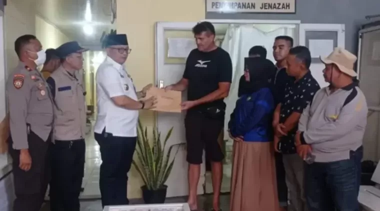 Pj Wako Padang Mengambil Lepas WNA Perancis yang Tewas Tertimpa Pohon