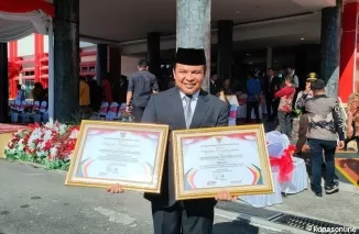 Pemerintah Kabupaten (Pemkab) Agam meraih pengakuan gemilang dengan memperoleh dua penghargaan prestisius di Sumatera Barat