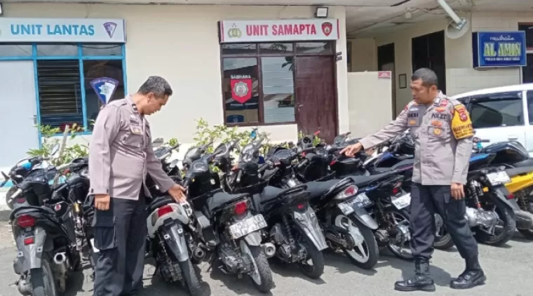 Motor terjairing dalam operasi cipta kondisi diamankan di Polsekta Bukittinggi