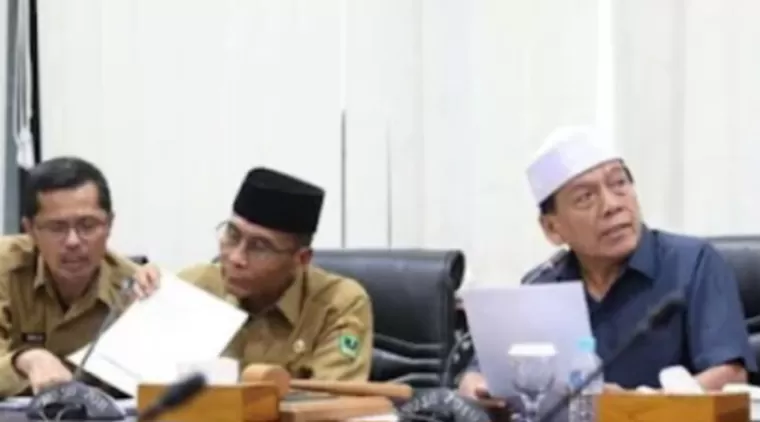 Bamus DPRD Sumbar Revisi Jadwal Kegiatan Masa Sidang Ketiga 2023/2024