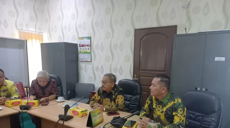 BK DPRD Sumbar Mendukung Pendirian FBI