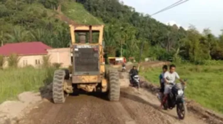 Pemkab Pessel Mendapatkan Anggaran Sebesar Rp 39 Miliar Dari Pusat Untuk Pembangunan Jalan di Silaut