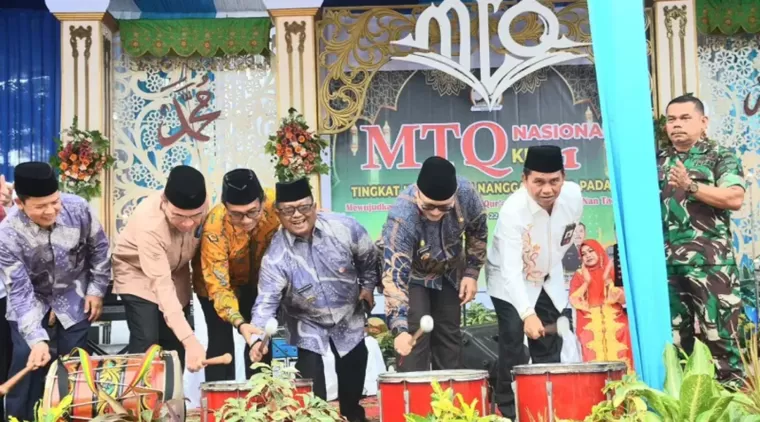 Pj Wako Padang Berharap Lahirkan Generasi Qur'ani Saat MTQ Nasional Ke-41 Kecamatan Nanggalo Dimulai