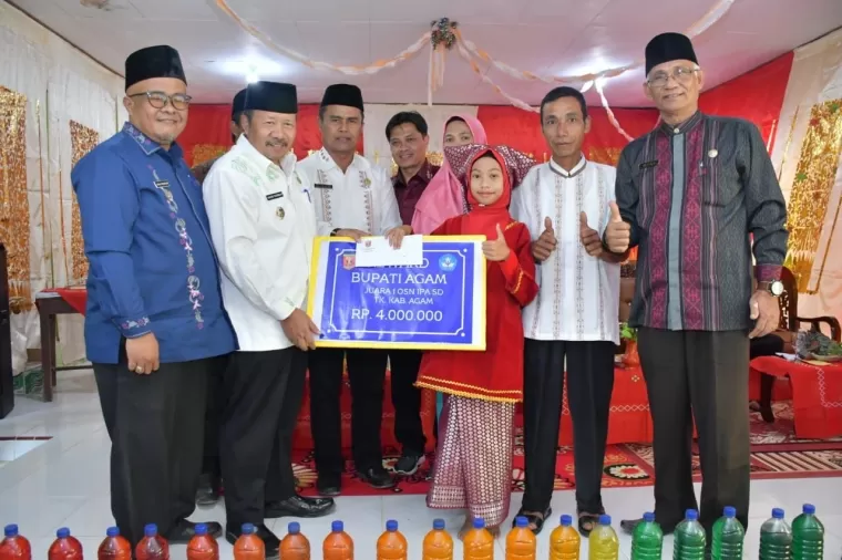 Dzakira Talita Zahra, keikutsertaannya diajang OSN 2024 mendapat dukungan khusus dari Bupati Agam