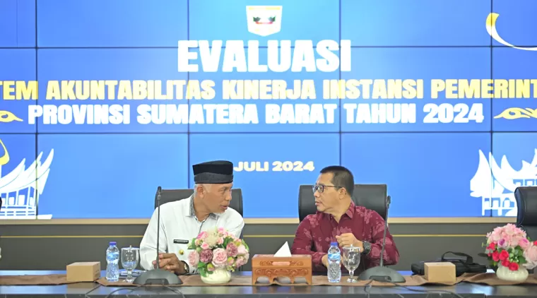 Gubernur Mahyeldi Paparkan Langkah Perbaikan Kinerja dalam Evaluasi SAKIP 2024