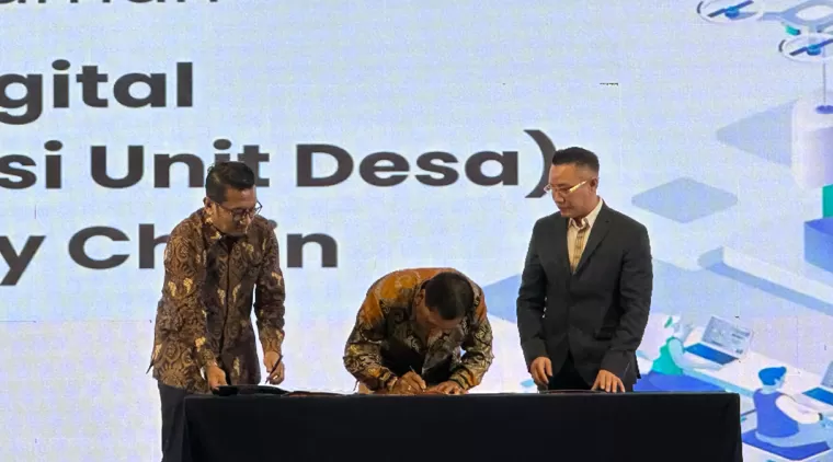 Telkom Group dan DEKOPIN Tandatangani MoU untuk Pengembangan Ekosistem Digital di KUD Indonesia