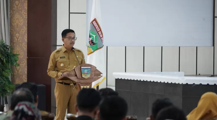 Tingkatkan Kesadaran Hukum, Pemkab Solsel Bina Kelompok Sadar Hukum