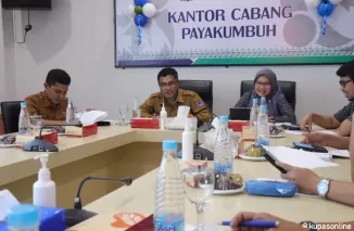 BPJS cabang Payakumbuh gelar rapat Forum Komunikasi Para Pemangku Kepentingan kota Payakumbuh tahap I tahun 2024 di ruang rapat kantor BPJS Kesehatan Cabang Payakumbuh, Selasa 16 Juli 2024.