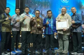 Pemko Bukittinggi Terima Penghargaan Anugerah Merdeka Belajar