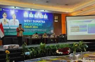 Bupati Agam, Dr H Andri Warman, MM IPRO hadir pada Kegiatan West Sumatera Investment Forum