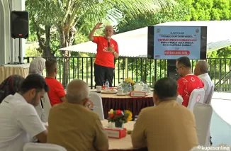 Gubernur Mahyeldi Terus Meningkatkan Kerja Sama antara Pemprov dan Semen Padang untuk Kepentingan Sepakbola Sumbar