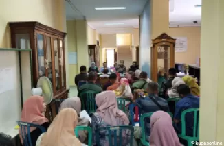 Kepala Dinas Perdagangan, Koperasi dan UMKM Rahmad Hidayat usai melaksanakan rapat koordinasi bersama panita di kantor Disdagkopukm, Sarilamak, Kamis 11 Juli 2024.