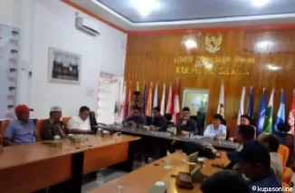 KPU Pesisir Selatan Melakukan Sosialisasi Tahapan Pemilihan Serentak 2024 Bersama Awak Media Dan Diskominfo
