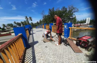 Perbaikan Gandoriah Bridge sedang dilaksanakan.(Trisnaldi).