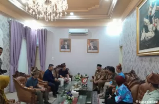 Pj Walikota Andree Algamar Diskusi Hangat dengan Rombongan Shenzhen Bus Group