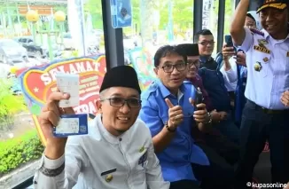 Trans Padang Hadir di Bungus,   Warga Puji Hendri Septa