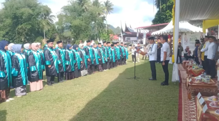 46 Dewan Hakim dan Panitia MTQ Tingkat Solsel Dilantik Wabup Yulian Efi