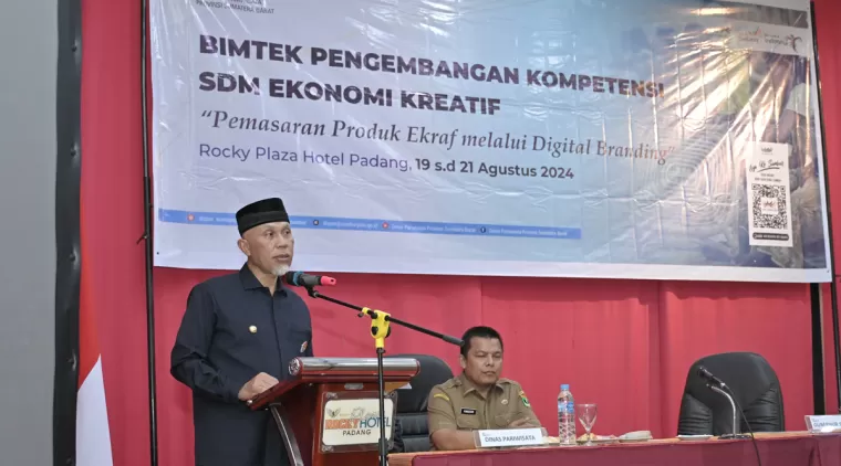 Dorong Peningkatan Ekraf, Gubernur Mahyeldi Buka Bimtek Kompetensi dan Pemasaran Produk