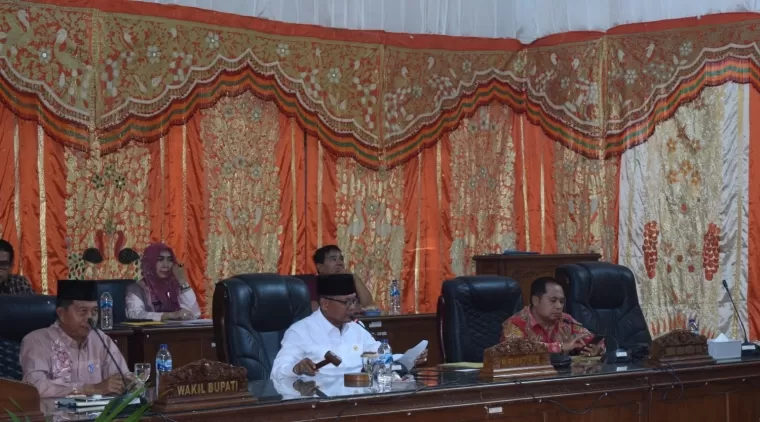 DPRD Pasaman Barat Gelar Paripurna Penyampaian Nota Pengantar KUA-PPAS APBD-P Anggaran 2024