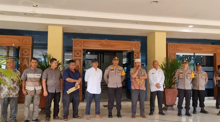 DPRD Pasaman Barat Terima Aspirasi Masyarakat Koto Sawah