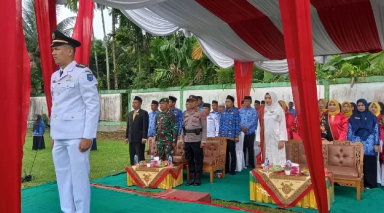 Kegiatan HUT RI di Kec Pauh Duo Sukses, Camat Pauh Duo Aig Wadenko Ucapkan Terimakasih Kepada Warganya