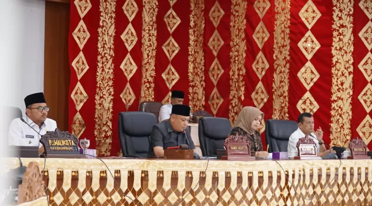 DPRD Kota Payakumbuh Gelar Rapat Paripurna Tentang Rancangan Perubahan APBD Tahun 2024, Rabu 14 Agustus 2024.