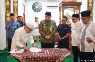 ASN Padang Kini Mudah Berhaji dan Umroh Berkat Kolaborasi Koperasi Balai Kota dengan PT Sinai Travel