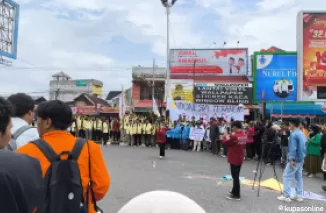 Hari Ini Ratusan Mahasiswa Gelar Aksi di Depan Kantor DPRD Sumbar, Kawal Putusan MK Terkait Pilkada