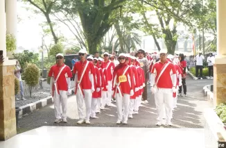 Lomba Gerak Jalan Masih Lanjut, Peserta Tunjukkan Semangat Membara