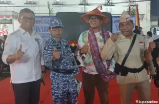 Malam Penutupan Sitti Nurbaya, Semua Pejabat Pemko Berpakaian Unik