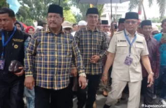 Pasangan Calon Bupati Daliyus K-Heri Miheldi Resmi Mendaftar Ke KPU