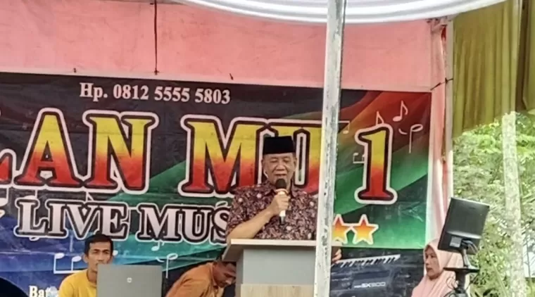 Bupati Pessel Mengajak Masyarakat Batang Kapas Untuk Melaksanakan Pesta Demokrasi Dengan Riang Gembira