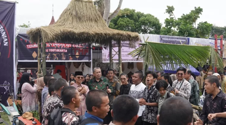 Dibuka Bupati Safaruddin, PPNP Gelar FYP Festival Menyemai Politani Bersinar, di lapangan hijau PPNP setempat, baru-baru ini.