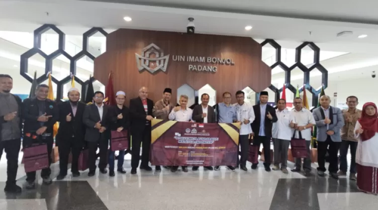 Diskusi Meja Bundar MDPI Malaysia-Indonesia: FEBI UIN Imam Bonjol Padang Jadi Tuan Rumah Kegiatan Internasional