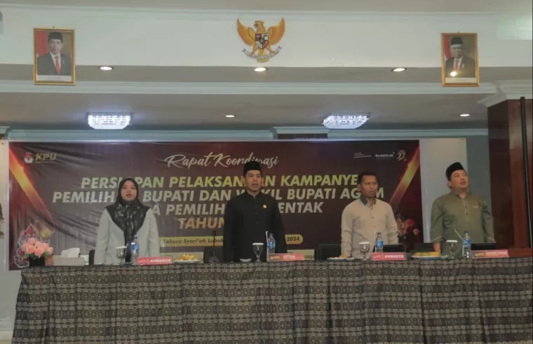 Komisi Pemilihan Umum (KPU) Kabupaten Agam menggelar rapat koordinasi persiapan pelaksanaan kampanye pemilihan Bupati dan Wakil Bupati Agam