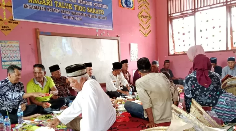 Masuk kategori Nagari Maju Masyarakat Taluak Tigo Sakato Kecamatan Batang Kapas Ucapkan Terima Kasih kepada Bupati Pessel.