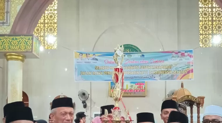 Porsadin Ke-6 Tingkat Provinsi Sumbar Resmi Ditutup, Pessel Kembali Mempertahankan Gelar Juara Umum