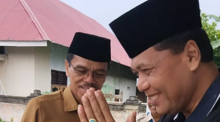 Tingkankan Suasana Hati, Bupati Safaruddin Bersilaturahmi dengan Mantan Bupati Irfendi Arbi, Senin 9 September 2024.