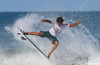 Dylan Wilcoxen Atlet Selancar Ombak Sumbar, Final nomor Men Shortboard