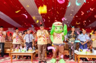 Penjabat Wali Kota Padang Luncurkan Maskot Penyu untuk Gerakan Pramuka