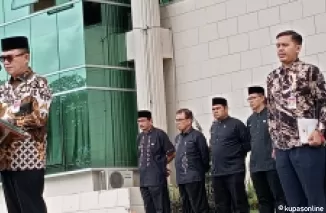 Pjs Wali Kota Bukittingi Pimpin Apel Gabungan