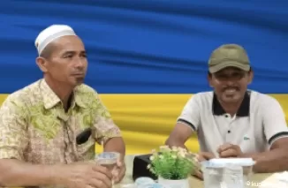 Warga Kecamatan Mungka Murshal dan Ali Husnu dari Akabiluru Dukung Paslon Safaruddin-Darman Sahladi.