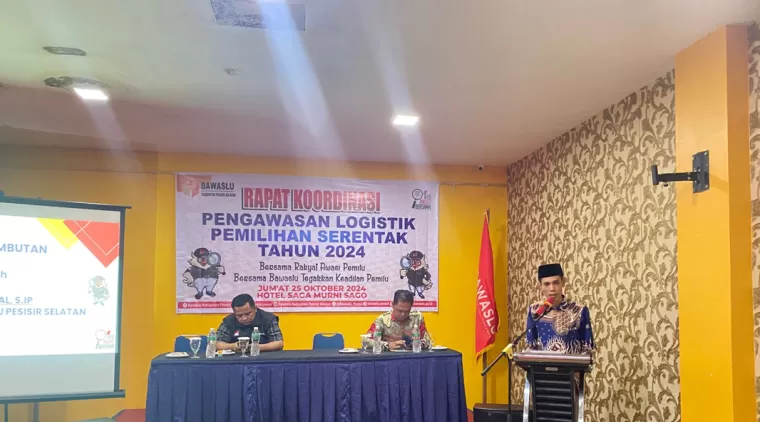 Bawaslu Pesisir Selatan Mengadakan Rapat Koordinasi Pengawasan Logistik Bersama Stakeholder dan Panwascam Se-Pessel