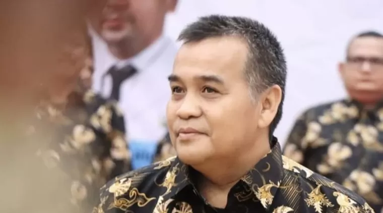 Firdaus Abie jadi Pemantik Diskusi Pada Diskusi Pegiat Literasi YAPI