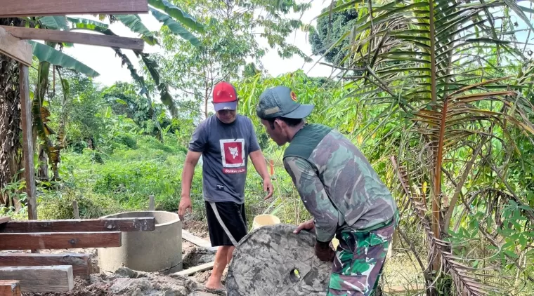 H 20 Capaian MCK RTLH Bapak Gatot 63 Persen Pengerjaan