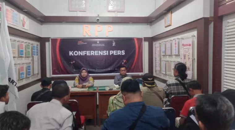 Jelang Debat Paslon Bupati dan Wabup Solsel, KPU Solsel Gelar Konfrensi Pers