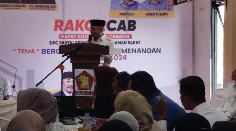 Ketua DPC Parati Gerindra H Erianto Hadiri Rakorcab di Kantor DPC Pasaman Barat