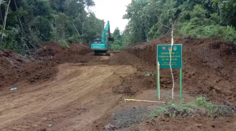 Percepat Pembukaan Jalan dilokasi TMMD 122 Sasaran Fisik Sudah Mencapai 68 Persen